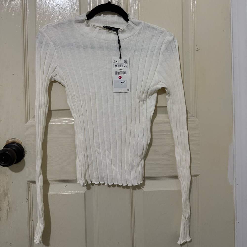 Zara White Ribbed Mock Neck Long Sleeve Top | NWT | Size M